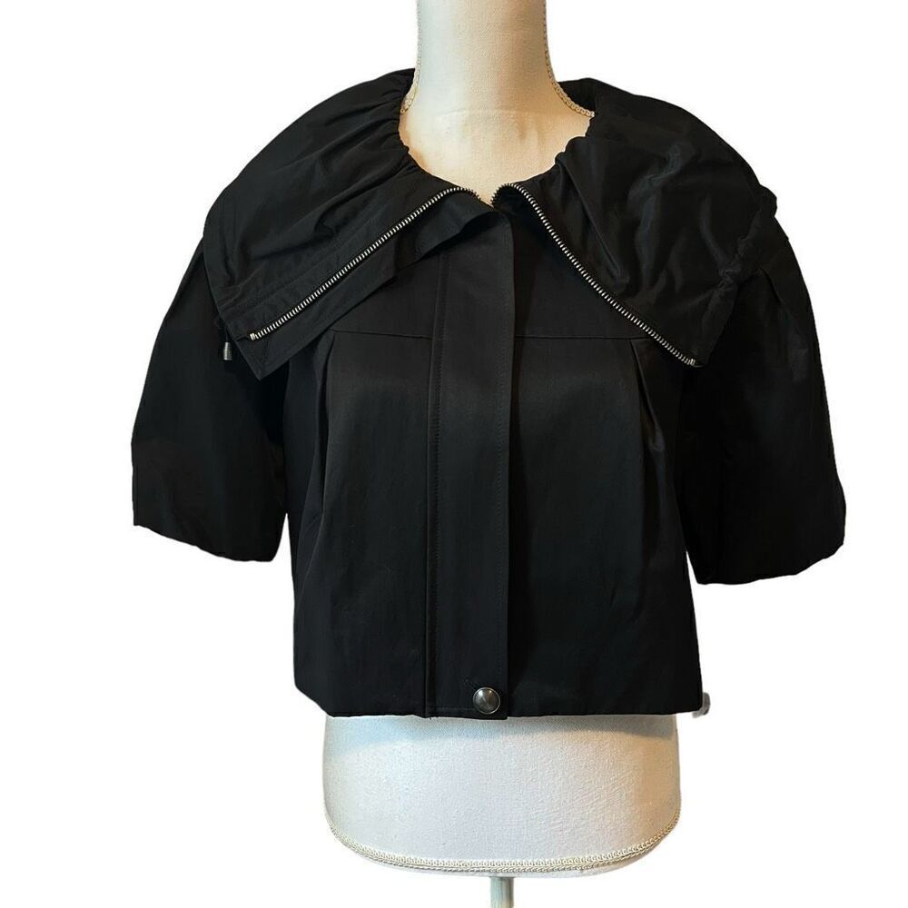 Elle NWT Black Crop Zipper Jacket Size Medium